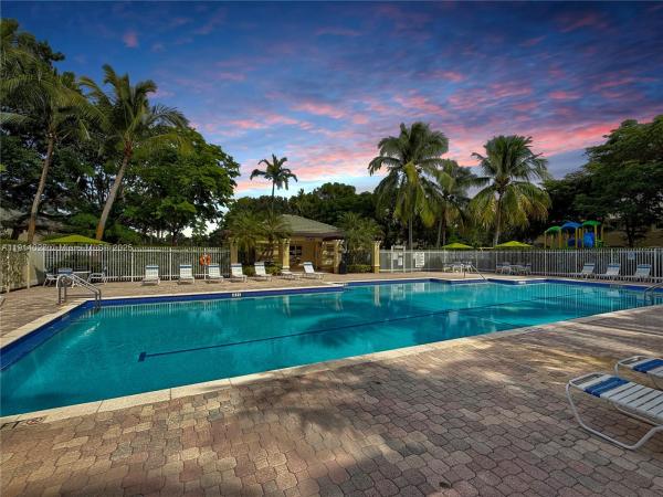 San Mateo, 2179 Hacienda Ter, Weston, Florida 33327, image 2