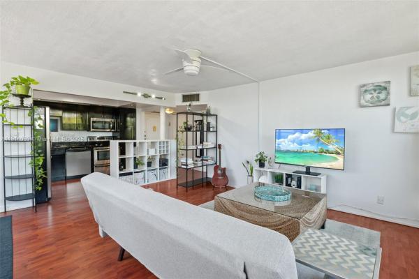 Watergate, 2771 Taft St #303, Hollywood, Florida 33020, image 1