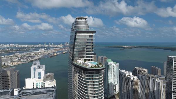 #3506W, Miami, Florida 33131, image 1