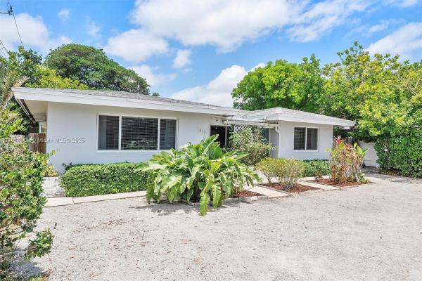 Lake Ridge, 1411 NE 12th St #1-2, Fort Lauderdale, Florida 33304, image 2