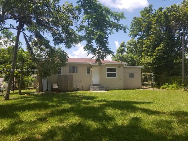 Biscayne Village Heights, 1085 NW 133rd St, North Miami, Florida 33168, image 1