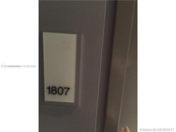 Brickell House, 1300 Brickell Bay Dr #1807, Miami, Florida 33131, image 3