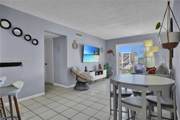 5100 W Flagler St #201, Miami, Florida 33134, image 3