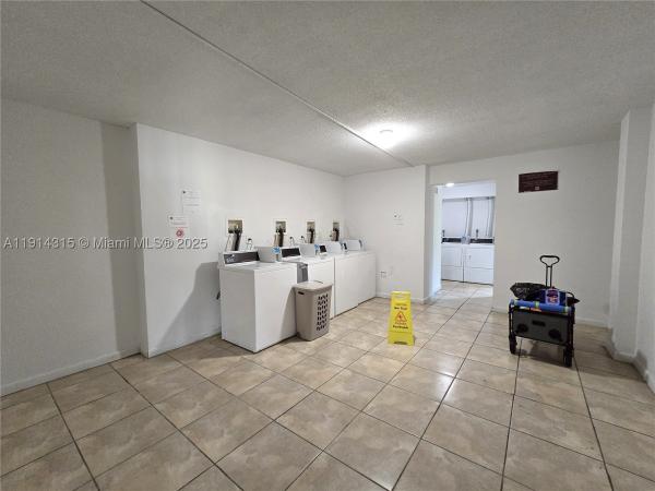 Coral Gate East, 6940 NW 186th St #1-319, Hialeah, Florida 33015, image 1