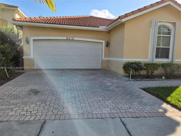 Goldvue Estates, 9518 NW 47th Ter, Doral, Florida 33178, image 1