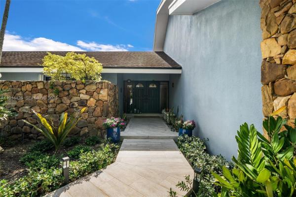 10645 SW 89th Ct, Miami, Florida 33176, image 1