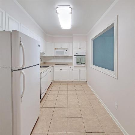 Oceanview B, 19380 Collins Ave #1107, Sunny Isles Beach, Florida 33160, image 2