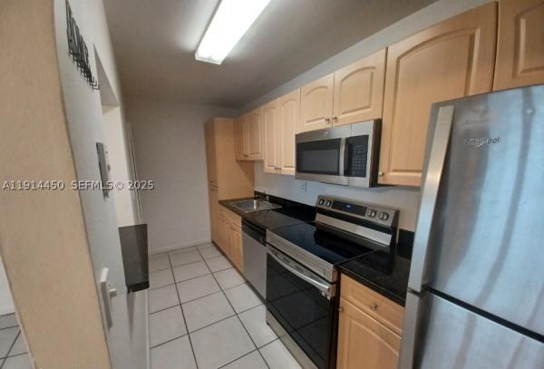 Doral Gardens, 4330 NW 79th Ave #2D, Doral, Florida 33166, image 2