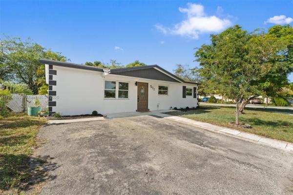 Lauderdale North Park, 511 SW 72nd Ave, North Lauderdale, Florida 33068, image 1