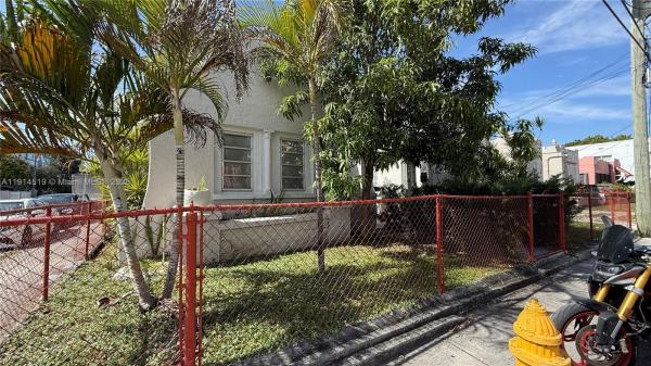 Lawrence Estates Land, 1011 SW 5th St #444, Miami, Florida 33130, image 1