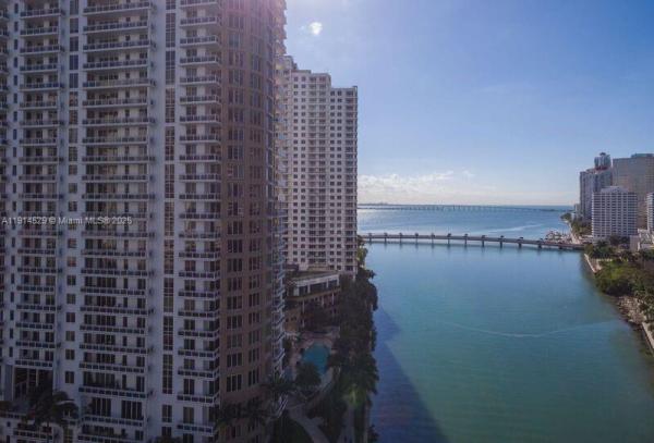 Carbonell, 901 Brickell Key Blvd #906, Miami, Florida 33131, image 2