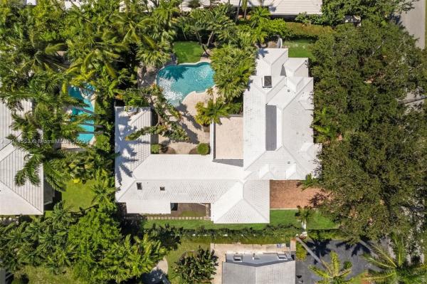 La Gorce Island, 6675 Roxbury Ln, Miami Beach, Florida 33141, image 1