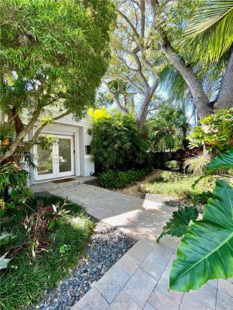 Sara Park, 5794 SW 76th Ter, South Miami, Florida 33143, image 1