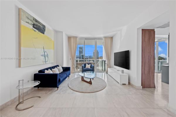 Continuum On South Beach The North Tower, 50 S Pointe Dr #1206, Miami Beach, Florida 33139, image 1