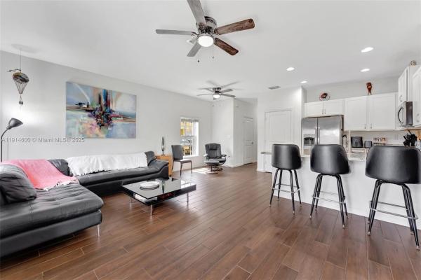 Cricket Club, 4029 NW 11th St, Lauderhill, Florida 33313, image 1