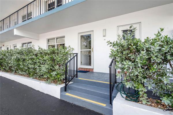 1501 S Ocean Blvd #102, Lauderdale By The Sea, Florida 33062, image 1