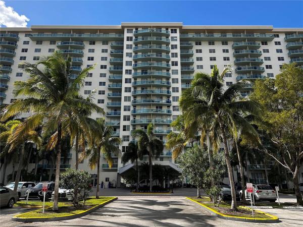 Oceanview A, 19390 Collins Ave #704, Sunny Isles Beach, Florida 33160, image 1