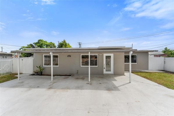 Sun Tan Village, 810 E 9th Pl #A, Hialeah, Florida 33010, image 1