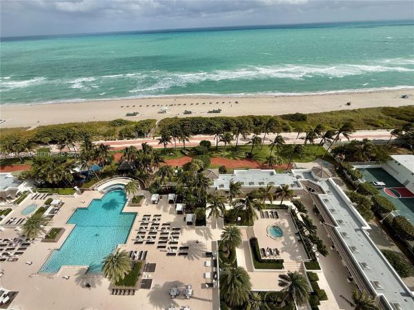 Green Diamond, 4775 Collins Ave #1601, Miami Beach, Florida 33140, image 2