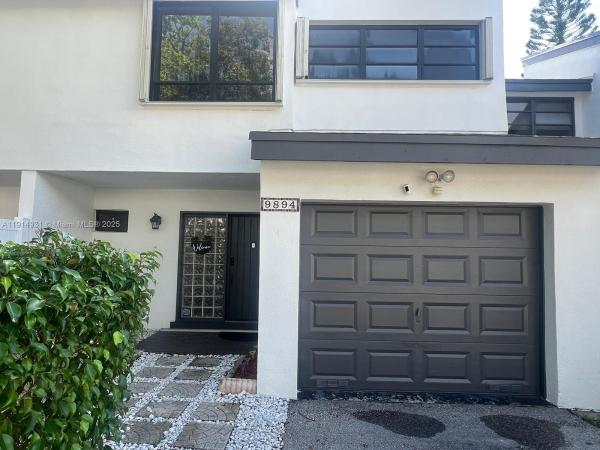 Fairway Cove, 9894 Fairway Cove Ln, Plantation, Florida 33324, image 1