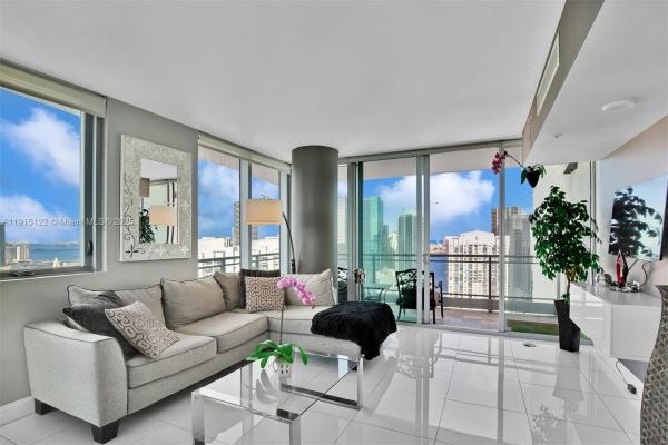 Mint At Riverfront, 92 SW 3rd St #4510, Miami, Florida 33130, image 1
