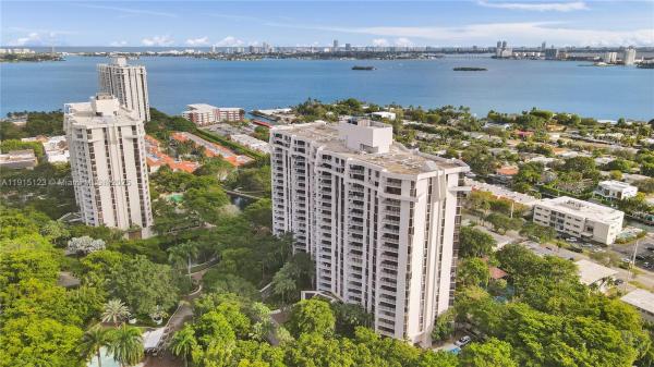 2000 Towerside Ter #301, Miami, Florida 33138, image 1