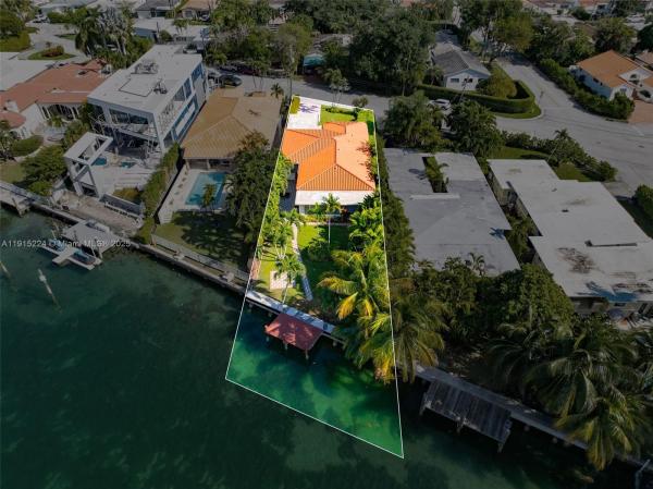 Altos Del Mar, 9316 Bay Dr, Surfside, Florida 33154, image 2