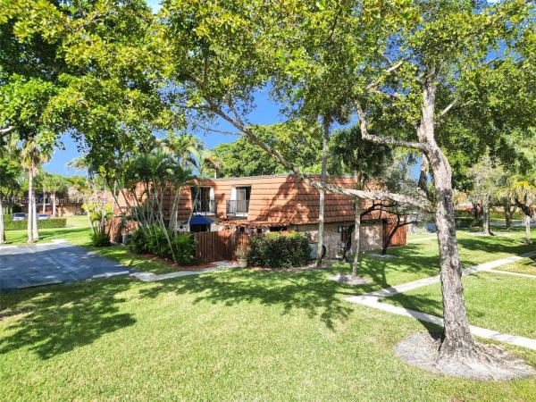 Village At Lake Pine, 11861 SW 9th Mnr, Davie, Florida 33325, image 1