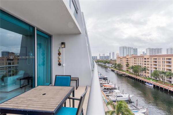 Artech Residences At Aventura, 2950 NE 188th St #504, Aventura, Florida 33180, image 1
