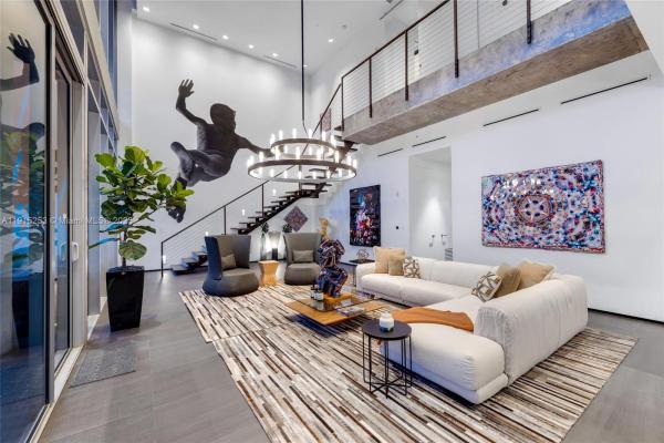 250 NW 24th St #PHA, Miami, Florida 33127, image 1