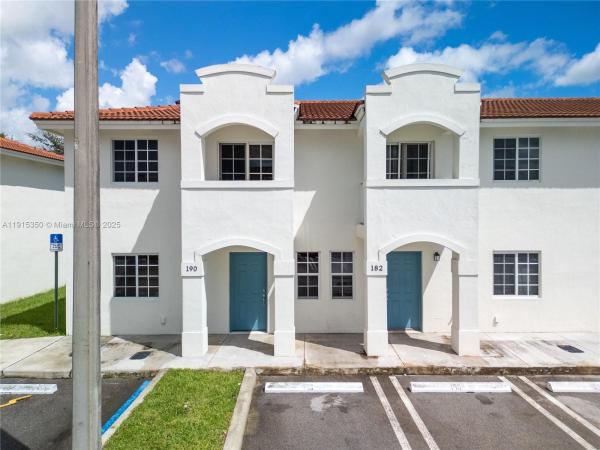 Southern Pointe Villas, 190 SW 3rd Ct, Florida City, Florida 33034, image 2
