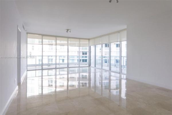 Bristol Tower, 2127 Brickell Ave #2504, Miami, Florida 33129, image 1