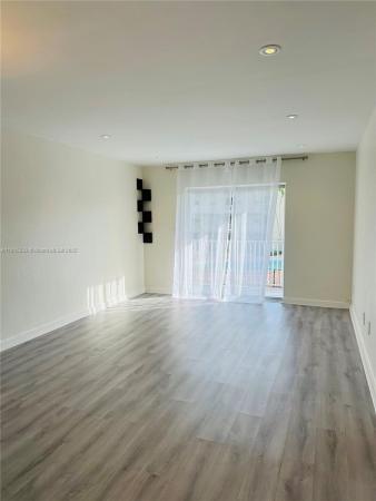 7505 SW 82nd St #211, Unincorporated Dade County, Florida 33143, image 1