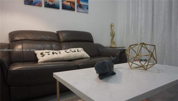 Deco, 810 7th St #107, Miami Beach, Florida 33139, image 2
