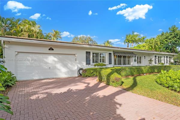 Mangowood, 8225 SW 151st St, Palmetto Bay, Florida 33158, image 1