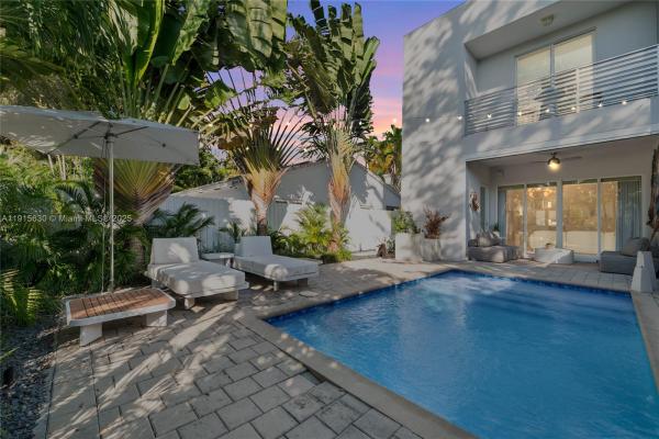 SW 16th Ave #2410, Miami, Florida 33145, image 1