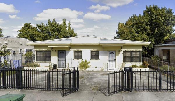 Holleman Manor, 2009 NW 34th St, Miami, Florida 33142, image 1