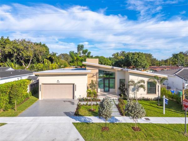 Floyds Groves Estates, 3905 SW 5th St, Miami, Florida 33134, image 3