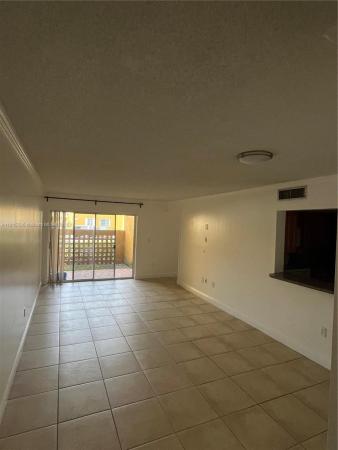9741 Fontainebleau Blvd #H102, Unincorporated Dade County, Florida 33172, image 1