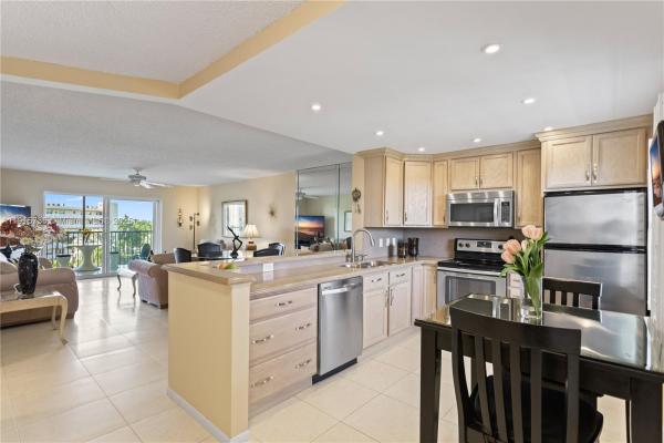 Meadowbrook Lakes View, 190 SE 5th Ave #503, Dania Beach, Florida 33004, image 1