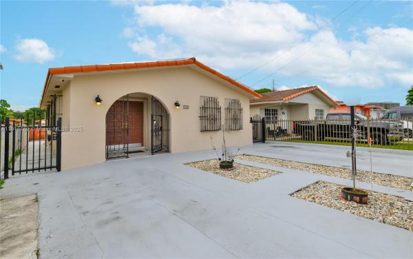 West Flagler Park, 260 NW 60th Ct, Miami, Florida 33126, image 1