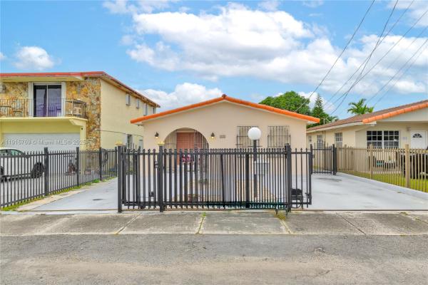 West Flagler Park, 260 NW 60th Ct, Miami, Florida 33126, image 2