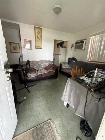 Symmes Sharman, 21640 SW 119th Ave, Goulds, Florida 33170, image 3