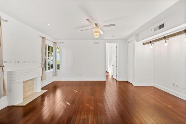 Villa Lucca, 1025 Michigan Ave #1C, Miami Beach, Florida 33139, image 3