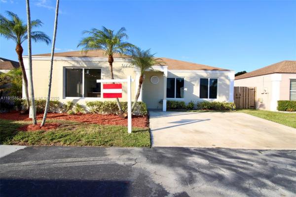 Catalina, 9775 SW 221st St, Cutler Bay, Florida 33190, image 1