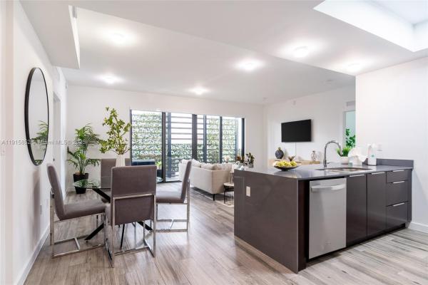 L'Uccello, 2955 Bird Ave #2B, Miami, Florida 33133, image 1