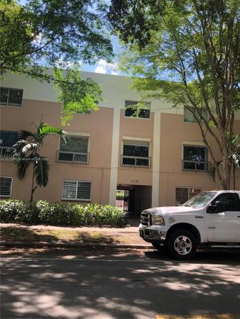 Salzedo Manor, 1110 Salzedo St #2D, Coral Gables, Florida 33134, image 1