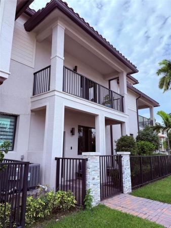 4624 NW 83rd Ave, Doral, Florida 33166, image 1