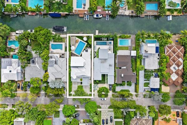 Biscayne Point, 1792 Cleveland Rd, Miami Beach, Florida 33141, image 1