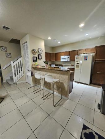9572 SW 169th Pl, Unincorporated Dade County, Florida 33196, image 1
